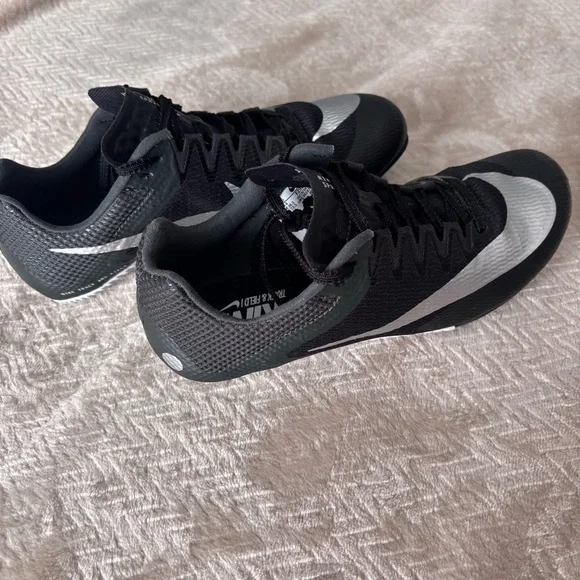 NEW Nike Sprint Rival Sprint Track Shoes - Picture 3 of 9